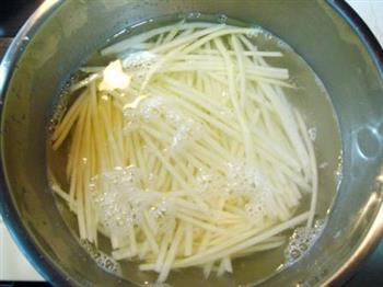 醋烹尖椒土豆丝的做法步骤3