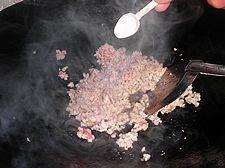 香菇肉糜糯米烧卖的做法步骤5
