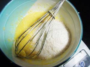 汤种椰蓉面包的做法步骤7