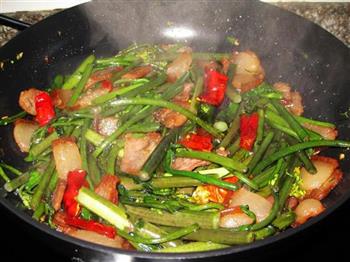 红菜苔炒腊肉的做法步骤9