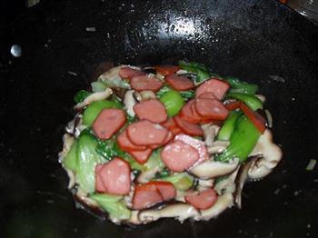 香菇扒油菜的做法步骤8