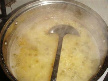 大米绿豆粥的做法图解6