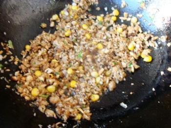 香菇糯米烧麦的做法步骤8