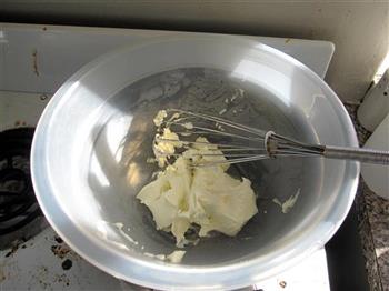 轻乳酪蛋糕的做法步骤2