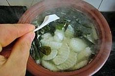 萝卜海带大骨汤的做法步骤8
