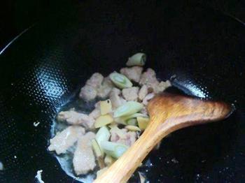 香菇苔菜炒肉的做法步骤6