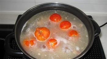 西红柿排骨煲的做法图解4