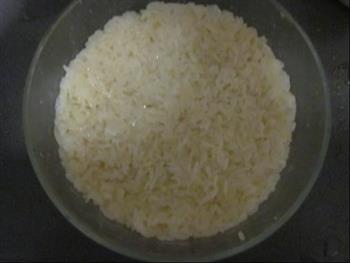 电饭锅做米酒的做法步骤1
