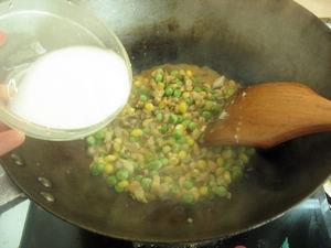 虾仁烩米饭的做法步骤9