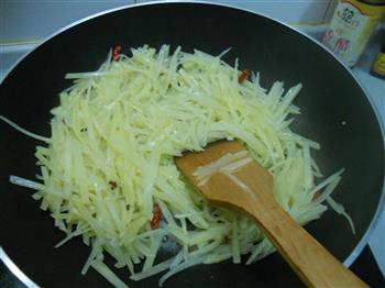 清炒土豆丝的做法步骤5