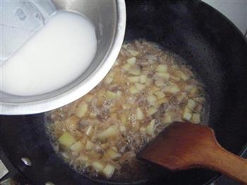 土豆肉丁盖浇饭的做法步骤5