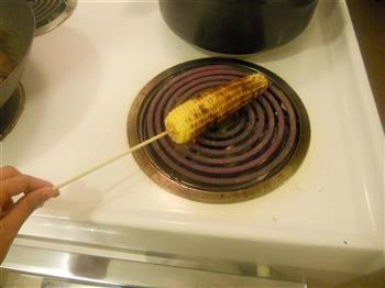 烤玉米的做法步骤4