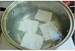 日式豆腐味增汤的做法步骤2