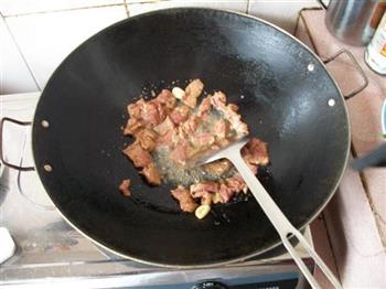 碗豆夹炒牛肉的做法步骤5