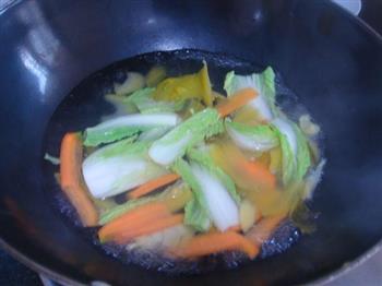 潮洲酸菜烩米豆腐的做法步骤4