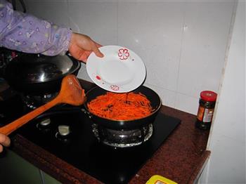 胡萝卜丝烧豆腐的做法步骤11