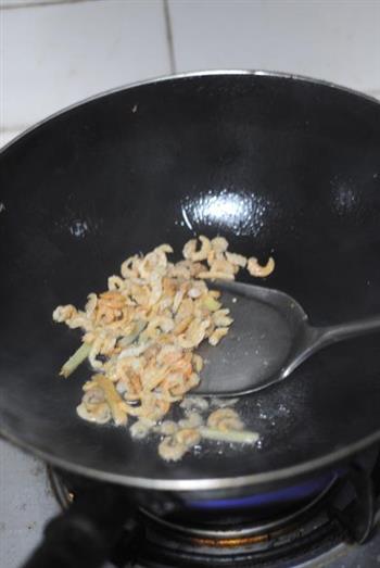 紫菜海米蛋汤的做法步骤3