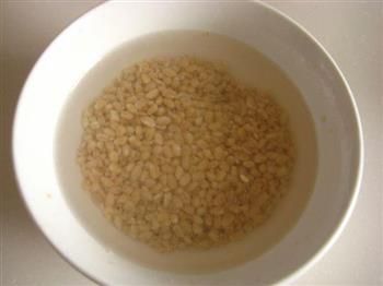 糯米麦仁红豆粥的做法步骤2