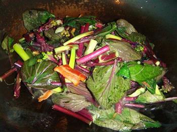 腊肉炒红菜苔的做法步骤4