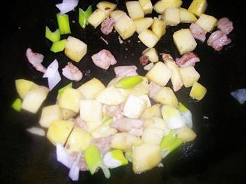咖喱土豆的做法步骤4