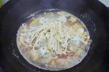 番茄鱼丸蛋汤的做法步骤4