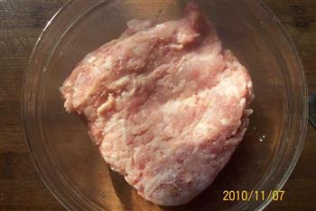 榨菜鲜肉生煎包的做法图解3