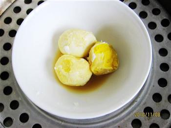 蛋黄焗南瓜的做法图解3