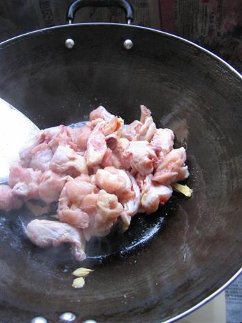 土豆焖咖喱鸡的做法步骤3