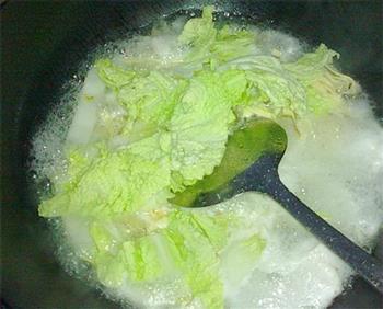白菜千张鹌鹑蛋汤的做法步骤5
