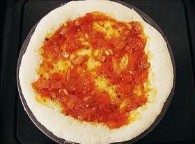 培根橄榄披萨的做法步骤16