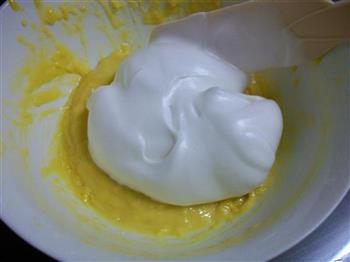 奶油糖霜蛋糕卷的做法步骤5