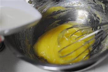 蛋黄沙拉酱的做法步骤5