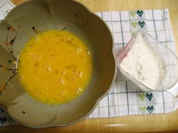 彩蔬鸡蛋卷的做法步骤2