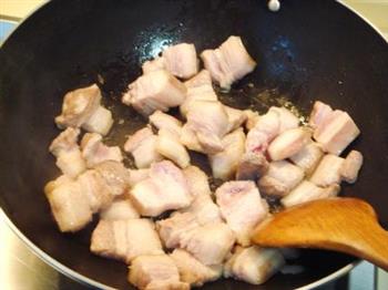 猪肉炖粉条的做法步骤5