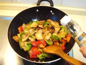 蚝油焖双菇肉片的做法步骤11