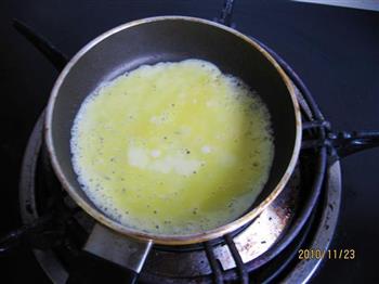 菠菜素蛋饺的做法步骤3