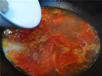 番茄紫菜牛骨蛋汤的做法图解4