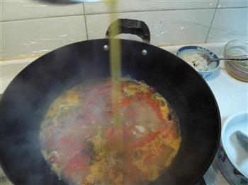 番茄紫菜牛骨蛋汤的做法步骤6