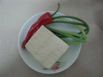 蒜香家常豆腐的做法步骤1