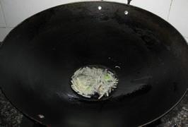 猪红韭菜的做法步骤3
