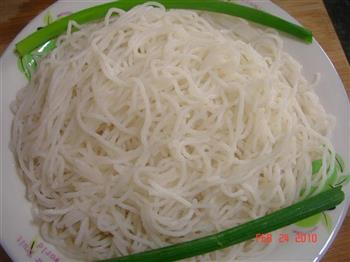 三丝炒米的做法步骤2