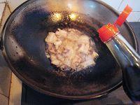 大蒜炒回锅肉的做法步骤4
