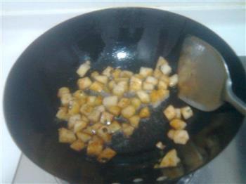 土豆焖饭的做法步骤4