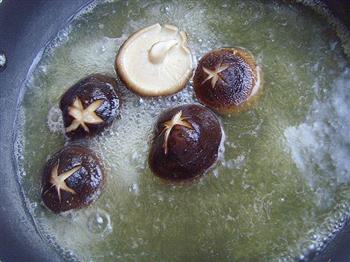 蚝油香菇菜心的做法步骤3