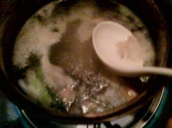 原味鸡骨火腿汤的做法步骤5