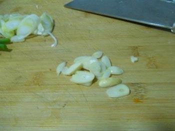 茶树菇烩肉片西芹的做法图解5