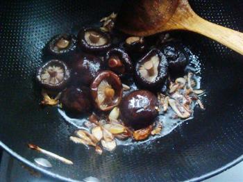 香菇油菜的做法步骤7