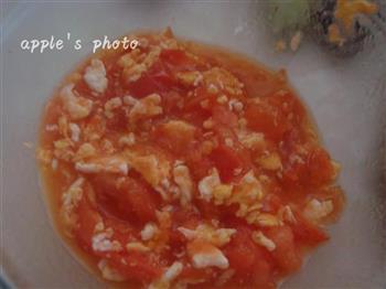 番茄炒蛋浇面的做法图解3