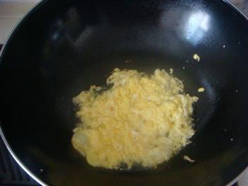 鸡蛋火腿炒饭的做法步骤2
