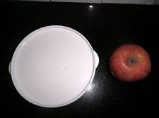 苹果粒酸奶的做法图解1